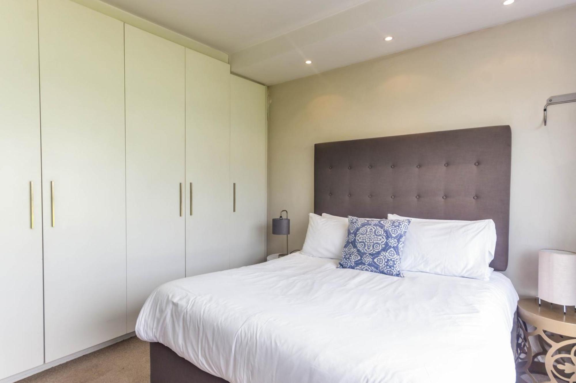 Mouille Point Apartments ケープタウン エクステリア 写真