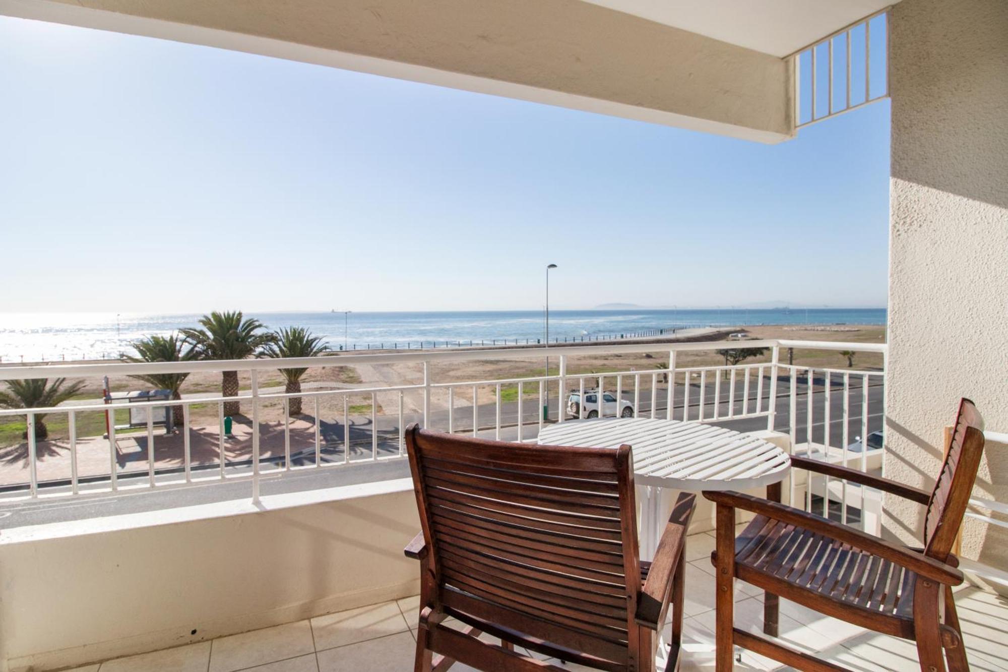 Mouille Point Apartments ケープタウン エクステリア 写真